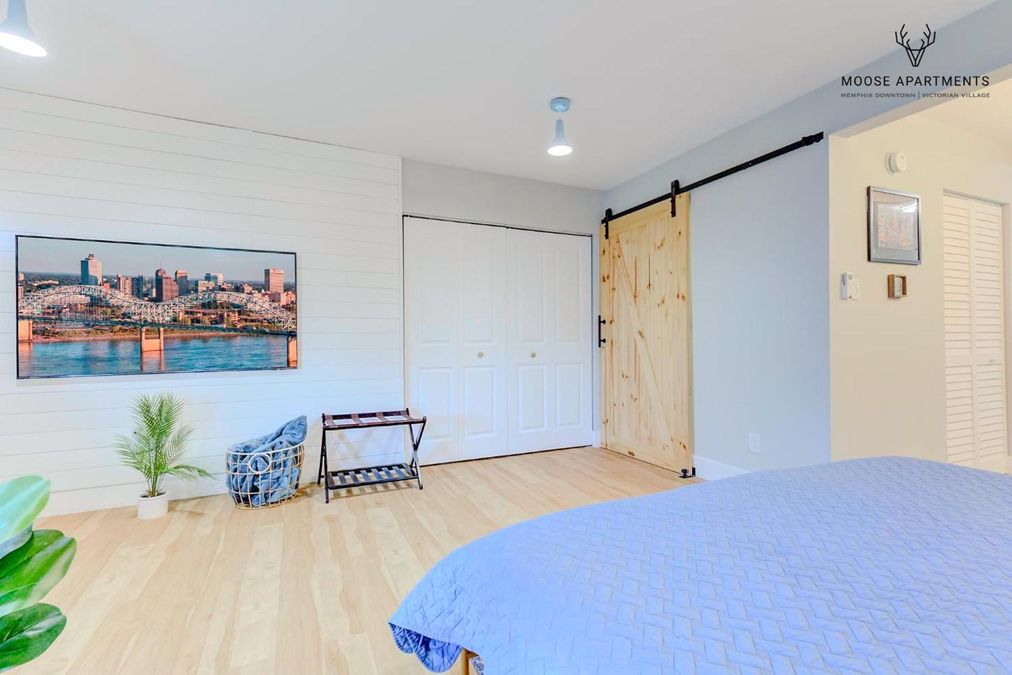 Апартаменти The Moose #8 - Modern Luxe Loft With King Bed & Free Parking & Wifi Мемфіс Екстер'єр фото
